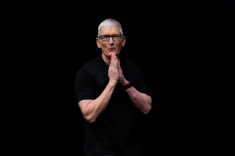 Tim Cook’s ‘Constructive’ EU Talks Leave Siri AI Timeline Unclear