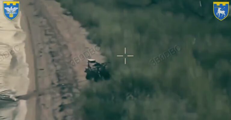 Ukraine Deploys Machine Gun Robot From Sea Drone on Russian-Held Shore