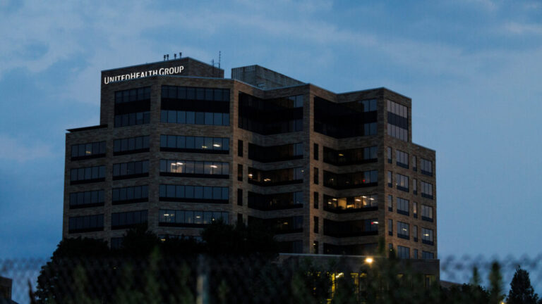 UnitedHealth's home care audit, Medicare Advantage stars suits